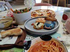 -水桶王国主题餐厅·聚会·生日派对·亲子活动·家庭套餐(亚龙湾希尔顿店)