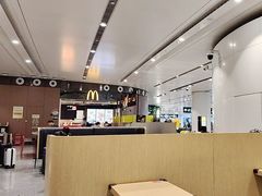 -麦当劳(北京大兴机场二层国内到达(安检外)店)