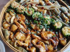 -鲤鱼塘农家山庄