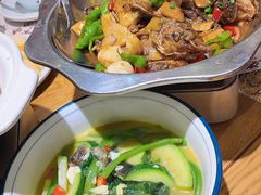 -黄泥岗·地道湖北菜(奥特莱斯店)