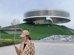 -郑东新区龙湖公共艺术中心