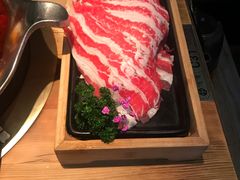 -湊湊火锅·茶憩(杭州湖滨银泰in77店)