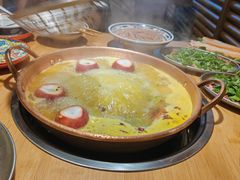 -洱火云南酸菜牛肉火锅(石景山当代商城店)