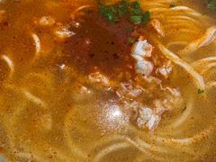 -亮亮面馆(经六路店)