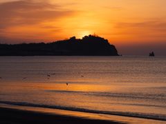-青岛石老人海水浴场