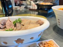 -江宴渔村·鱼鲜土菜(紫荆广场店)