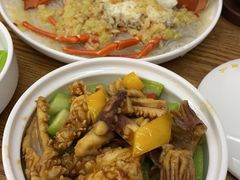 -雪梅月子中心(华侨城店)
