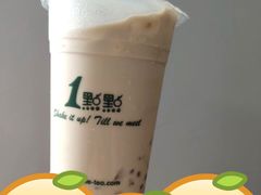 珍珠奶茶-1点点(理想银泰店)