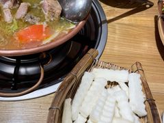 -阿婆情腊排骨火锅(金虹路店)