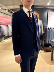 -BRANS PORO布朗斯伯勒西装高级定制·瑞璞西装(金陵店)