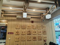 -霸王茶姬(南强街店)