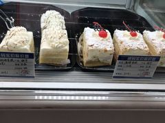 -白玉兰食品(中山公园龙之梦店)