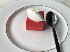 -炙公馆扒房· 武汉卓尔万豪酒店