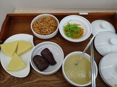 -雪梅月子中心(华侨城店)