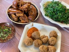 -王万妈卤猪脚(青岩交通路)