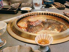 -铭牛烧肉·和牛海鲜自助(高新月牙湖店)
