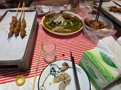 -金陵大勇烧烤·小龙虾·海鲜大咖(竹山路店)