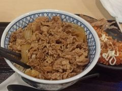 招牌和味牛肉饭-吉野家(上海美罗城店)