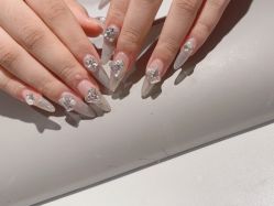 -丽心自助美甲美睫