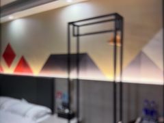 -逸米酒店(广州中山大学附属第一医院东山口地铁站店)