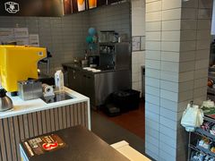 -麦当劳(乳山路店)