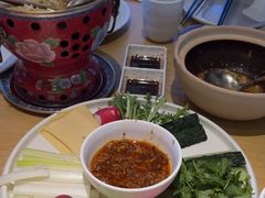 -关东小磨东北菜(上海长风大悦城店)