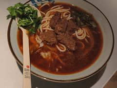 -鑫花溪牛肉米粉(凤凰街创始总店)