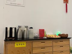 -上海先进东风标致雪铁龙4S店(青浦店)