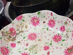 -绿色墨脱石锅城