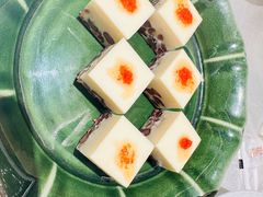 -品海楼·大连海胆锅贴馆(东港店)