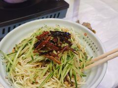 -霄汉牛三鲜湖北砂锅菜(万松园2店)