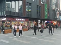 -江燕路万科里
