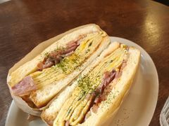 -Al Salam莫的三明治