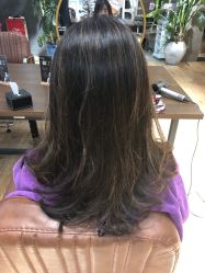 -意廊 Hair Salon