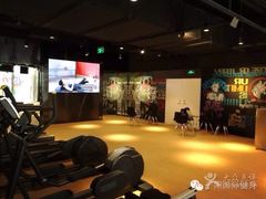 -VLines耀能运动24小时·月付制健身(京广桥店)