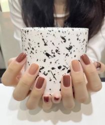 -悦指间美甲美睫