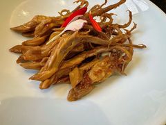 鸭舌头-兔爸私家小厨(新北万达店)