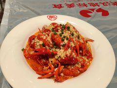 -肥肥虾庄·金牌油焖大虾(杨园滨江时代walk店)