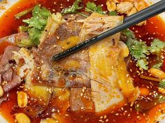 -万重锦·人文川菜馆(骡马市店)