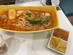 -谭仔米线(皇庭广场店)