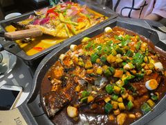 -江边城外烤全鱼(世茂广场店)
