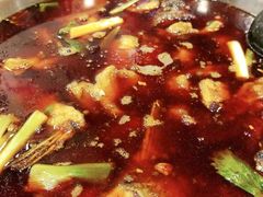 -肖肖酸萝卜鱼火锅(总店)
