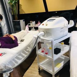 -觅屿日式脱毛美肤