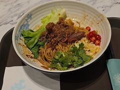 -康师傅私房牛肉面(申虹店)