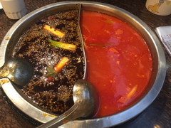 番茄锅-三只耳冷锅鱼火锅(玉林店)