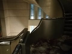 -上海波特曼丽思卡尔顿酒店