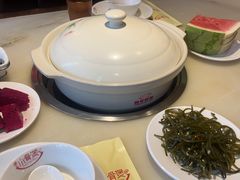 -小骨煲金华砂锅(转塘金街美地店)