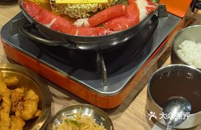 Fresh Beef Ramen Hot Pot