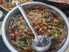 -周良天山牛杂城(天山路总店)