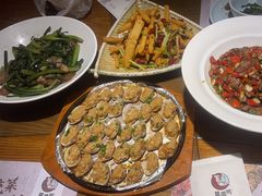 -黄泥岗·地道湖北菜(奥特莱斯店)